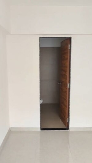 Furnished Amenities in 1 BHK Apartment at Je and Vee Madhuban, Malad East – for Sale