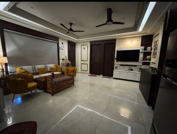 Living Room in 2 BHK Builder Floor at Divyansh Homes, Indrapuram – for Rent