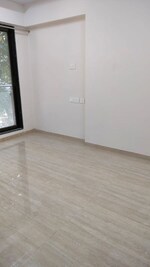 1 BHK 395 Sq.Ft. Apartment in Je And Vee Om Trimurti