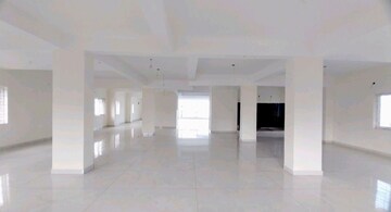  Office Space For Rent in Malad West