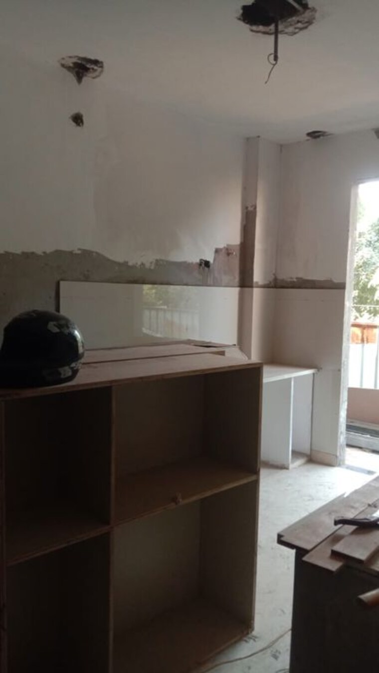 Kitchen, a block shastri nagar 3 Bedroom 185 Sq.Yd. Builder Floor In A Block Shastri Nagar Ghaziabad 9938533