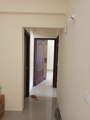 Room in 2 BHK Apartment at SJR Primecorp Parkway Homes, Sarjapur Road – for Rent