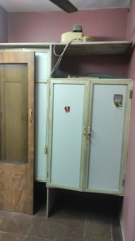 2.5 BHK + Pooja Room Apartment For Rent in Amar Apartment Kandivali