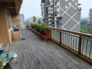 Balcony in 4 BHK Apartment at Oberoi Sky Gardens, Andheri West – for Sale