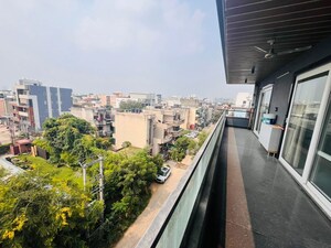 Balcony in 4 BHK Builder Floor at Sector 38 – for Rent