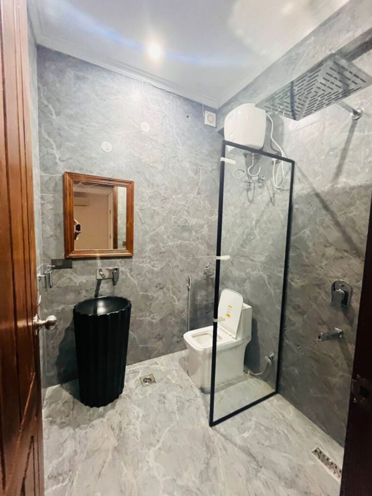 Bathroom, sector 38 4 Bedroom 3150 Sq.Ft. Builder Floor In Sector 38 Gurgaon 9938581