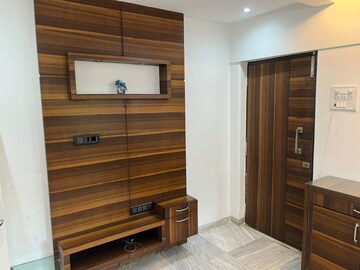 Room in 3 BHK Apartment at Juhu Abhishek Chs Ltd, Andheri West – for Rent