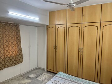 Bedroom in 3 BHK Apartment at Juhu Abhishek Chs Ltd, Andheri West – for Rent