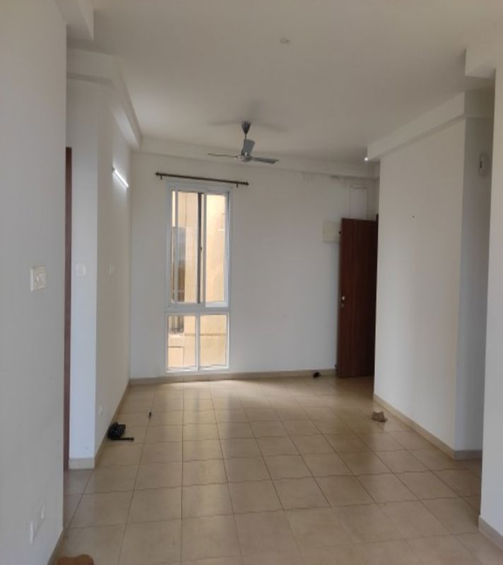 Room in 3 BHK Apartment at Bhartiya Nikoo Homes, Thanisandra Main Road – for Sale