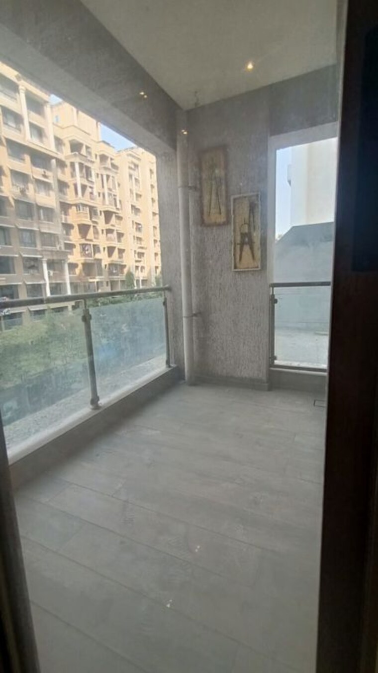 Balcony, kundan-presidia 3.5 Bedroom 2350 Sq.Ft. Builder Floor In Nibm Road Pune 9938591