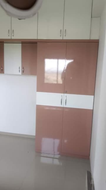 Room in 2 BHK Apartment at Sarkhej – for Rent