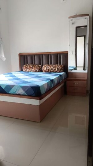 Bedroom in 2 BHK Apartment at Sarkhej – for Rent
