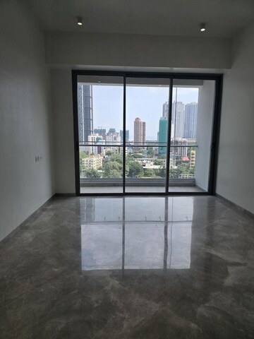 Room in 3 BHK Apartment at Prestige Jasdan Classic, Mahalaxmi – for Sale
