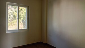 Room in 3 BHK Independent House at Canal Road – for Sale