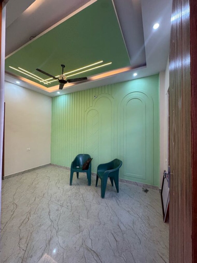Room, fazullaganj 2 Bedroom 900 Sq.Ft. Independent House In Fazullaganj Lucknow 9938584