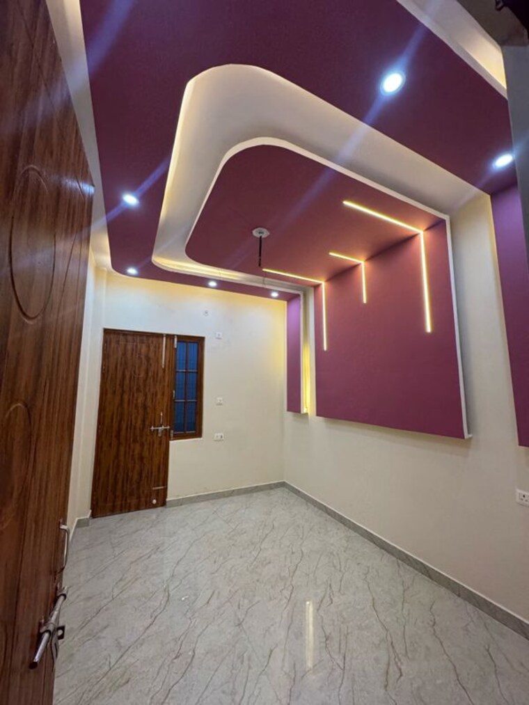 Room, fazullaganj 2 Bedroom 900 Sq.Ft. Independent House In Fazullaganj Lucknow 9938584