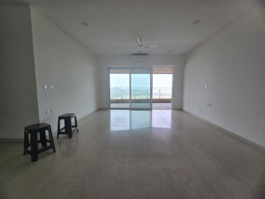 3 BHK + Servant Room,Study Room Apartment For Sale in Lokhandwala Minerva Mahalaxmi
