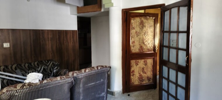 Bedroom, jakhan rajpur road 4 Bedroom 160 Sq.Yd. Independent House In JakhaN Rajpur Road Dehradun 9938660