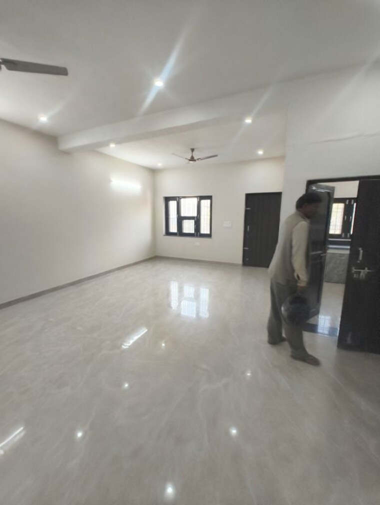  Parking, mansarovar 2 Bedroom 1500 Sq.Ft. Independent House In Mansarovar Jaipur 9938661