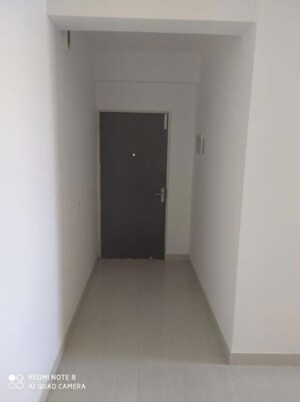 Room in 2 BHK Apartment at Signature Global Synera, Sector 81 – for Rent