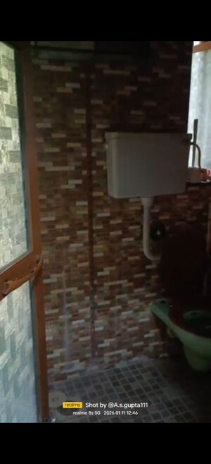 Bathroom in 1 BHK Apartment at Andheri West – for Rent