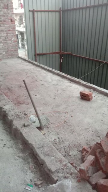 Balcony in 3 BHK Builder Floor at Ashok Nagar – for Sale