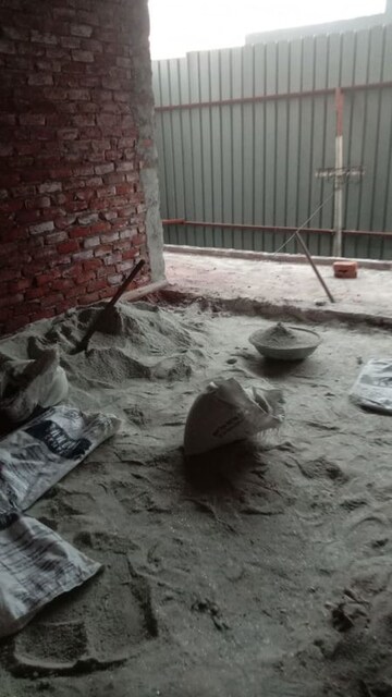 Parking in 3 BHK Builder Floor at Ashok Nagar – for Sale