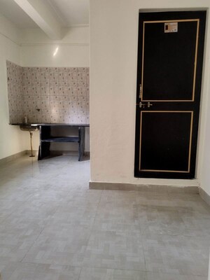 Room in 1 BHK Apartment at Wadgaon Sheri – for Rent