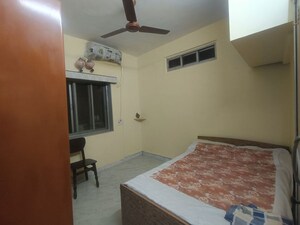 Bedroom in 2 BHK Apartment at Kurla East – for Rent