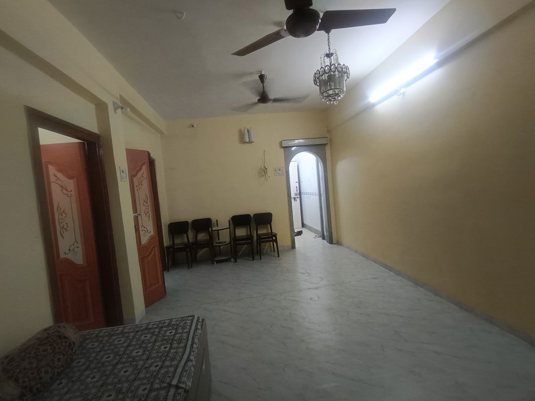 2 BHK + Study Room Apartment For Rent in Kurla East