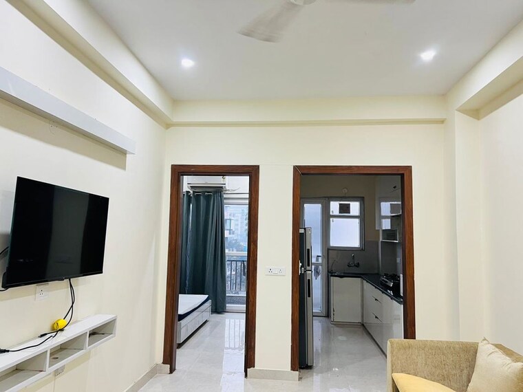 Room, sector 23 3 Bedroom 263 Sq.Yd. Builder Floor In Sector 23 Gurgaon 9938704
