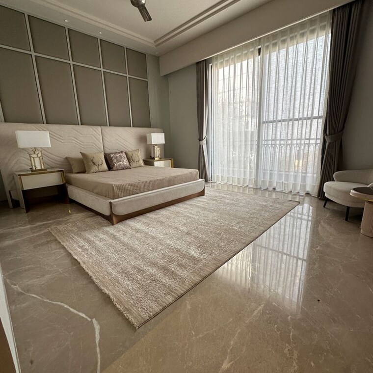  Parking, sector 4 5 Bedroom 250 Sq.Yd. Independent House In Sector 4 Panchkula 9938732