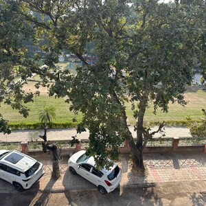 5 BHK Independent House – Garden View at Sector 4 - for Sale