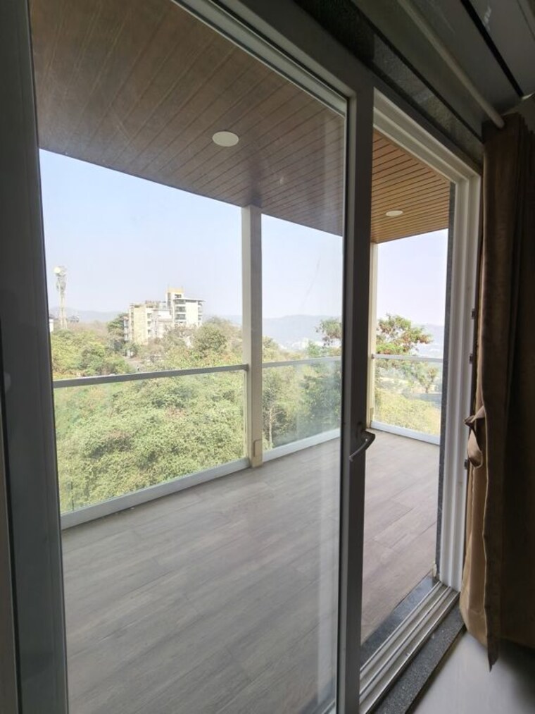 Room, parsik-hills 6+ Bedroom 580 Sq.Mt. Independent House In Cbd Belapur Sector 24 Navi Mumbai 9938737