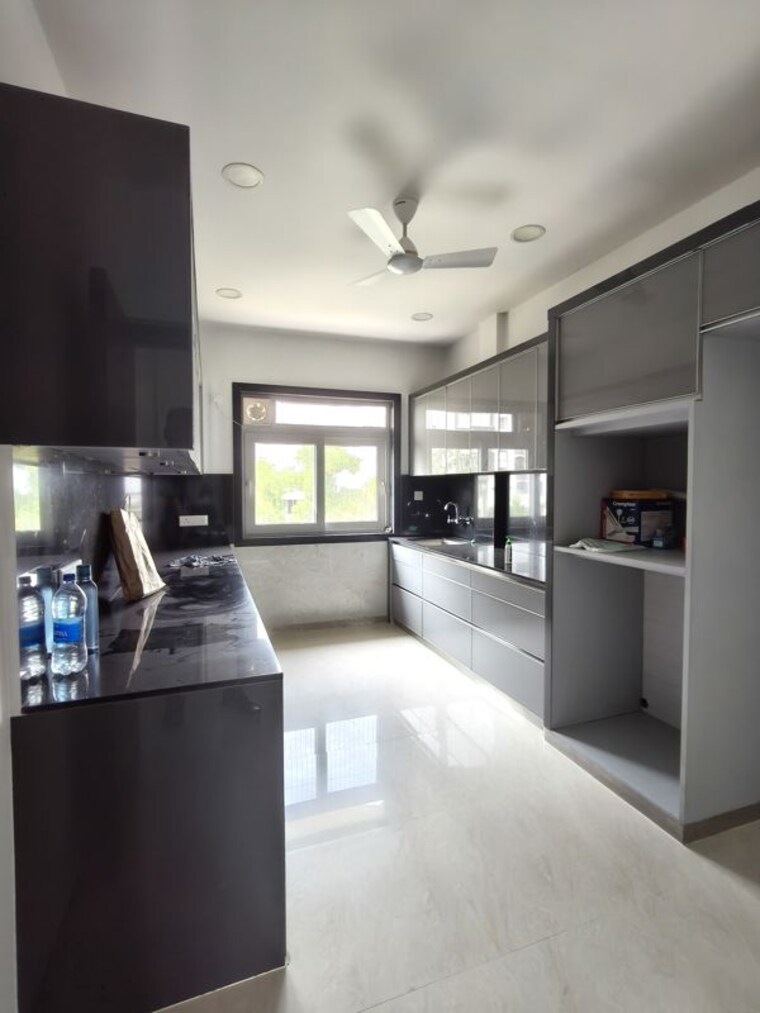 Kitchen, parsik-hills 6+ Bedroom 580 Sq.Mt. Independent House In Cbd Belapur Sector 24 Navi Mumbai 9938737