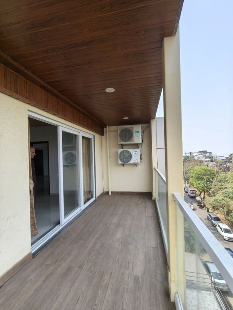 Balcony, parsik-hills 6+ Bedroom 580 Sq.Mt. Independent House In Cbd Belapur Sector 24 Navi Mumbai 9938737