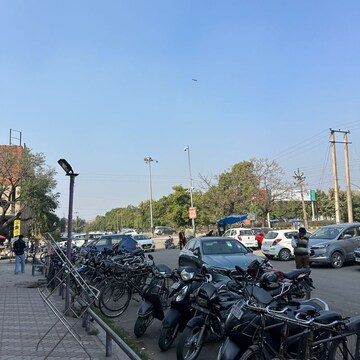  Showroom – Exterior View View at Sector 10 - for Sale