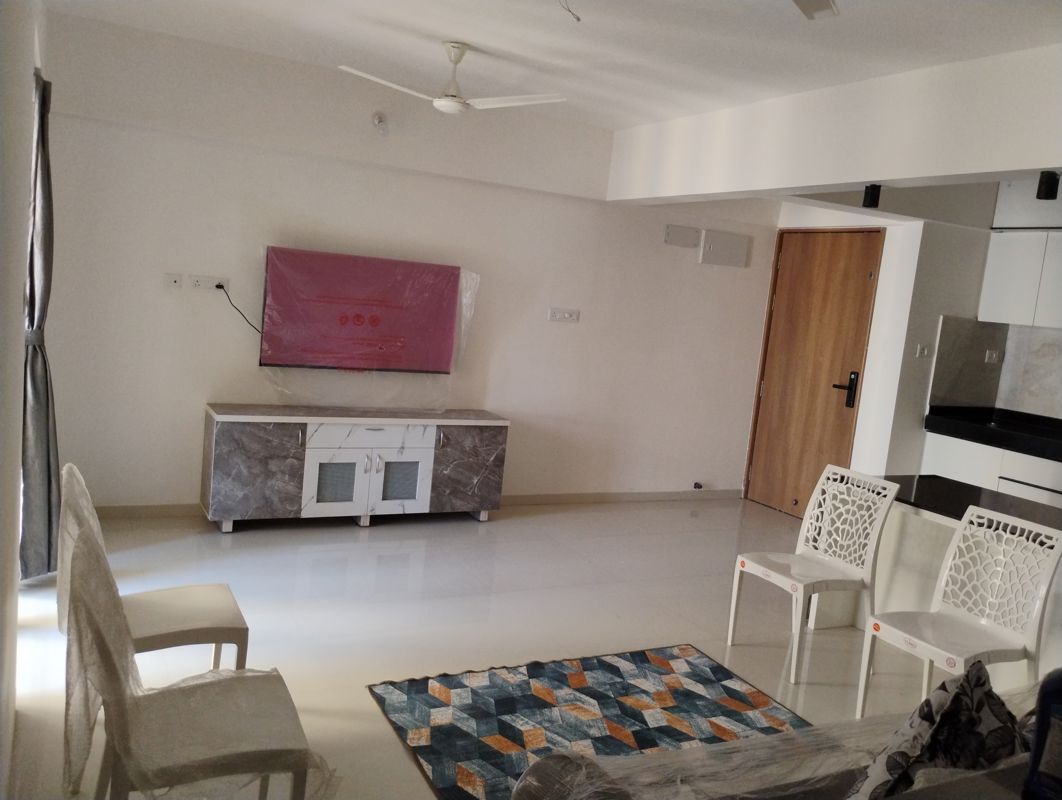 2 BHK Apartment For Rent in Kohinoor Zen Estate