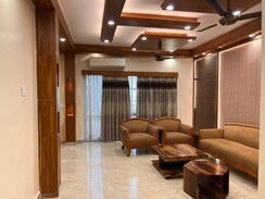 3.5 BHK + Servant Room Apartment For Rent in BPTP Park Grandeura