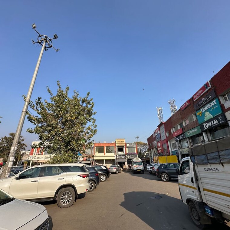 Exterior View, sector 9 panchkula Commercial Showroom 2000 Sq.Ft. In Sector 9 Panchkula Panchkula 9938752