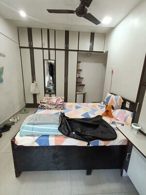 Bedroom in 2 BHK Apartment at Vinit Tower, Andheri West – for Rent