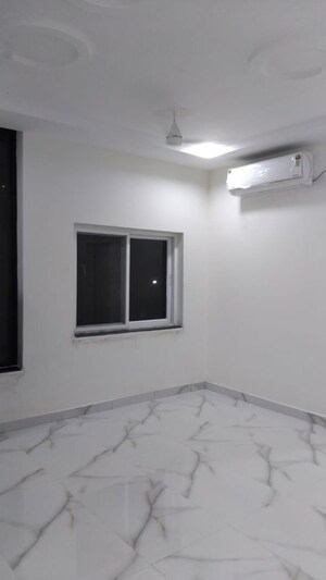 Room in 4 BHK Villa at SNR Golden Crest, Gachibowli – for Rent