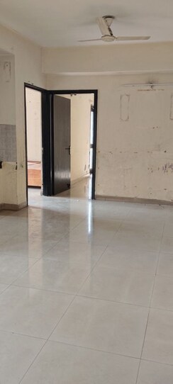 2 BHK + Extra Room Apartment For Sale in SRS Residency