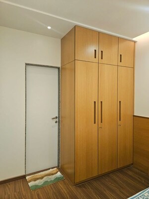 Bedroom in 2 BHK Apartment at Kanakia Silicon Valley, Powai – for Rent