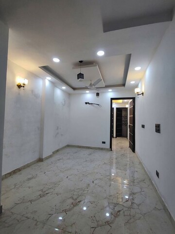 1 BHK Builder Floor For Rent in Saket