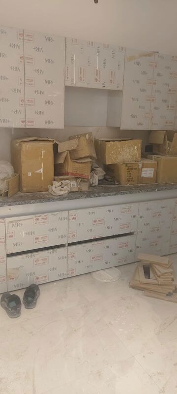 Kitchen in 2.5 BHK Builder Floor at Sector 57 – for Rent