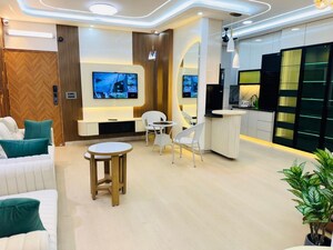 Team Area in 3 BHK Apartment at Amrapali Golf Homes, Haibatpur – for Rent