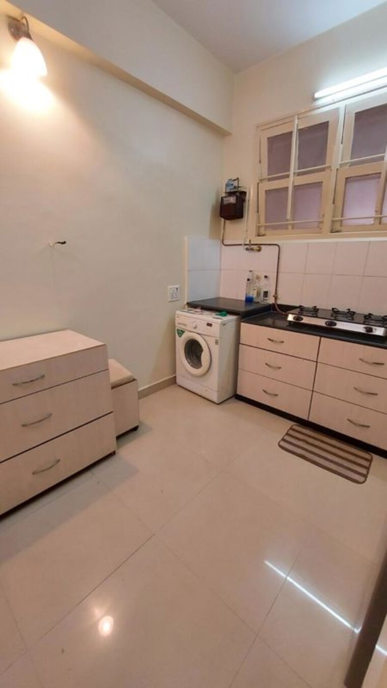 Bathroom, ocean-heights-mumbai-central 1 Bedroom 500 Sq.Ft. Apartment In Rto Colony Mumbai 9938832