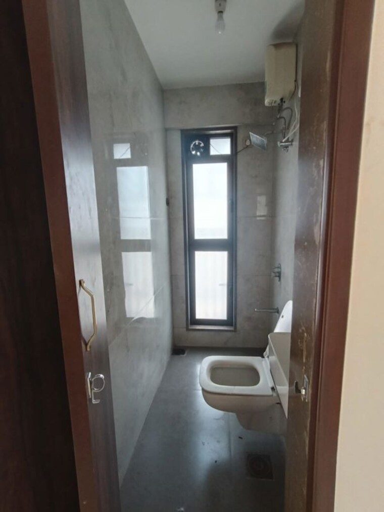 Attached Bathroom, ocean-heights-mumbai-central 1 Bedroom 500 Sq.Ft. Apartment In Rto Colony Mumbai 9938832