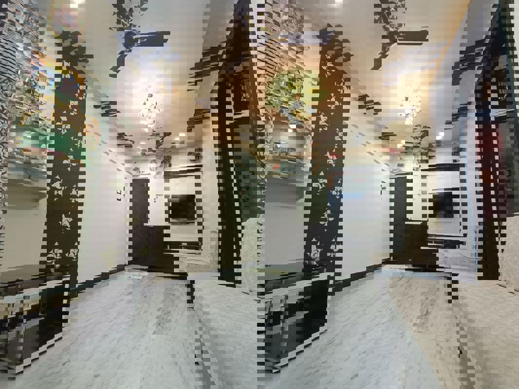 3 BHK 1100 Sq.Ft. Apartment in Raj Mandir Complex